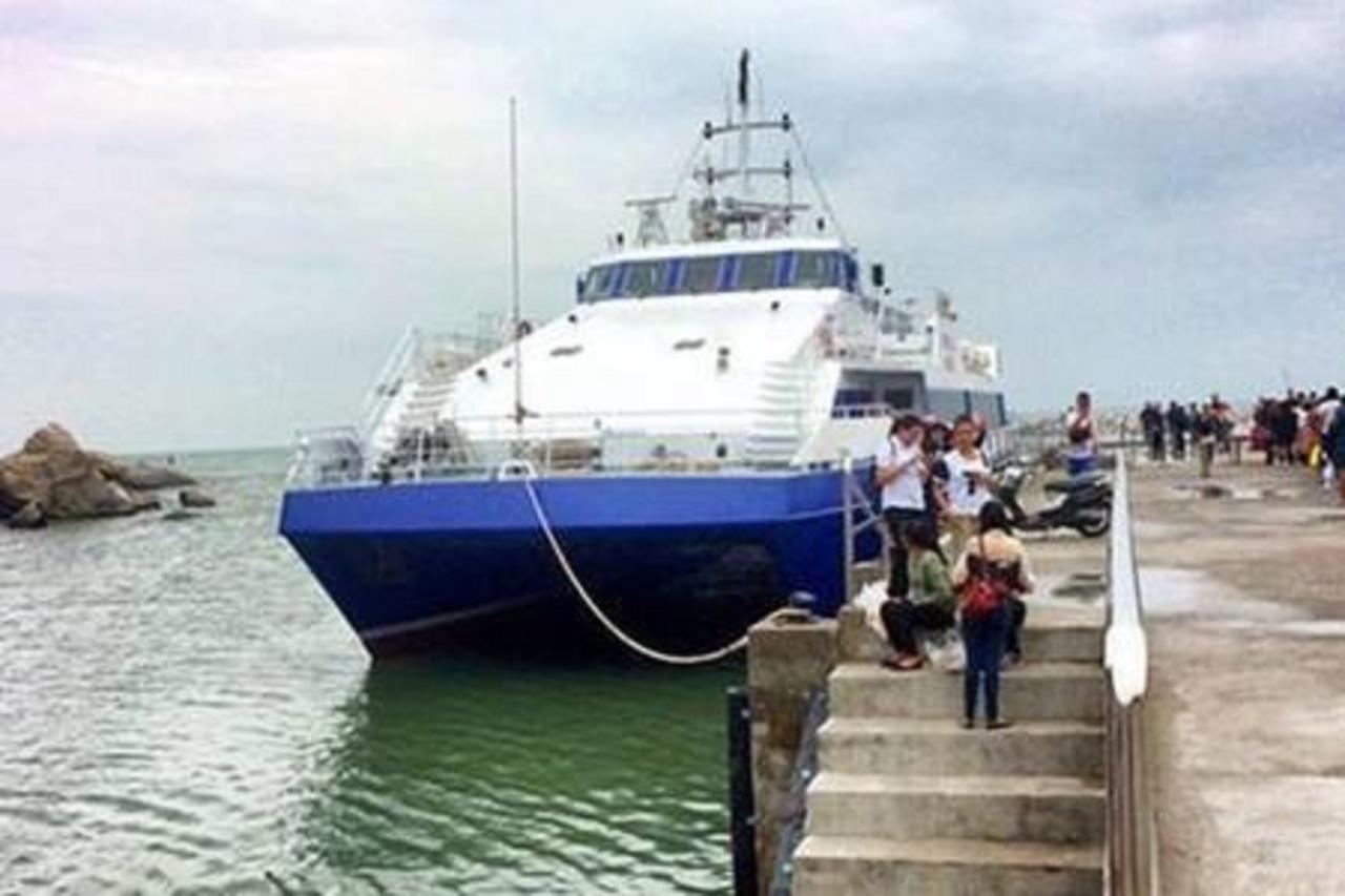 Seacraze Condominium Huahin Kültér fotó